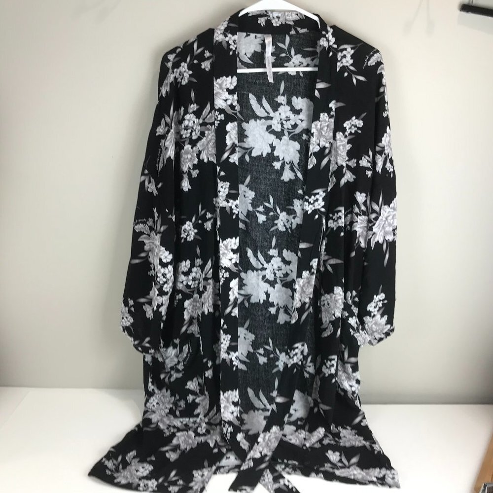 Spiritual Gangster Floral Kimono, OS